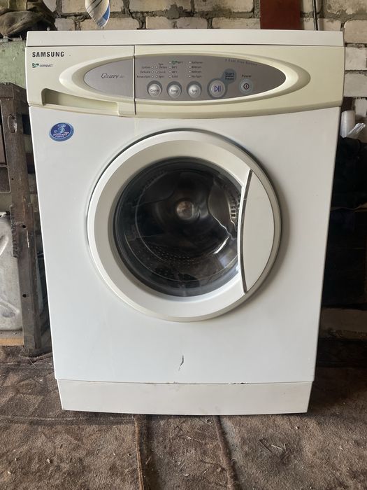Стиральная машина Samsung S821 (глубина 33 см)