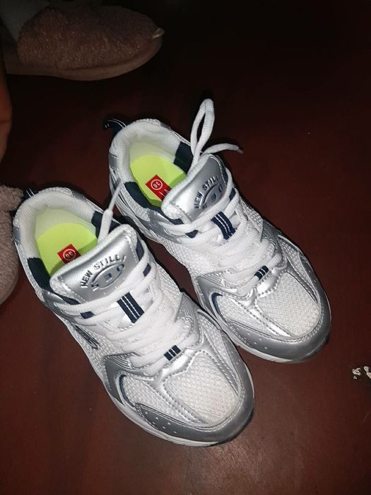 Кросівки stiili 36