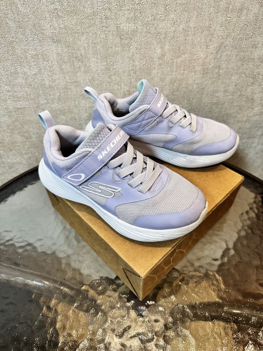 Кросівки для дівчинки Skechers, розмір - 32