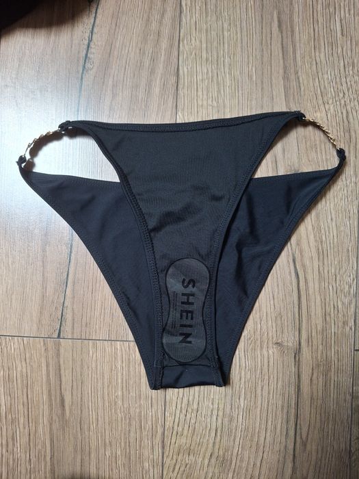 Strój dwuczęściowy