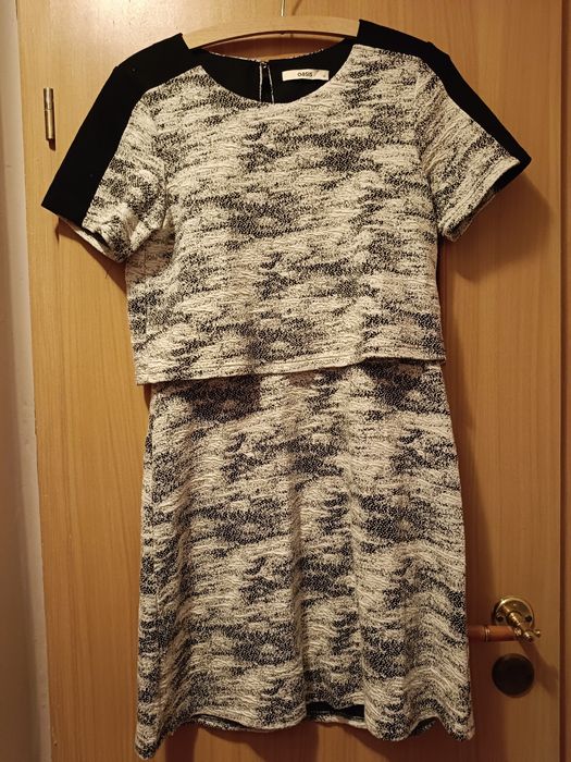 Sukienka dwuwarstwowa