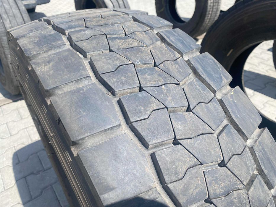 Opona 285/70R19.5 BRIDGESTONE R-DRIVE 002 Naczepowa 10mm