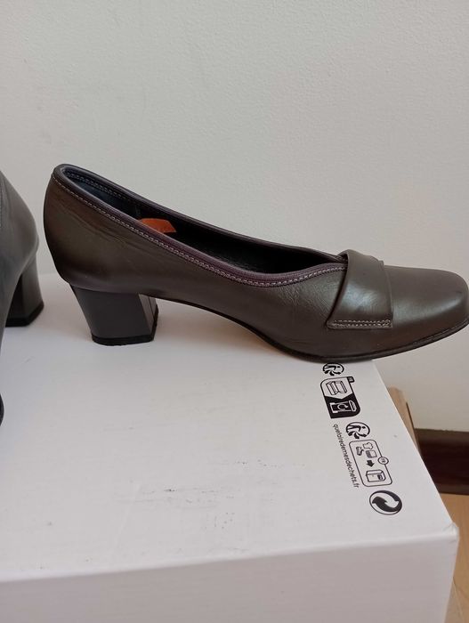 Buty damskie czółenka skórzane Sender bis rozmiar 36