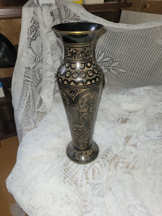 Ваза латунь ручної чеканки Індія і тарілка декоративна