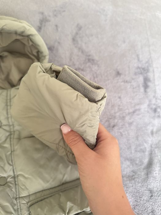 Зимова куртка Zara