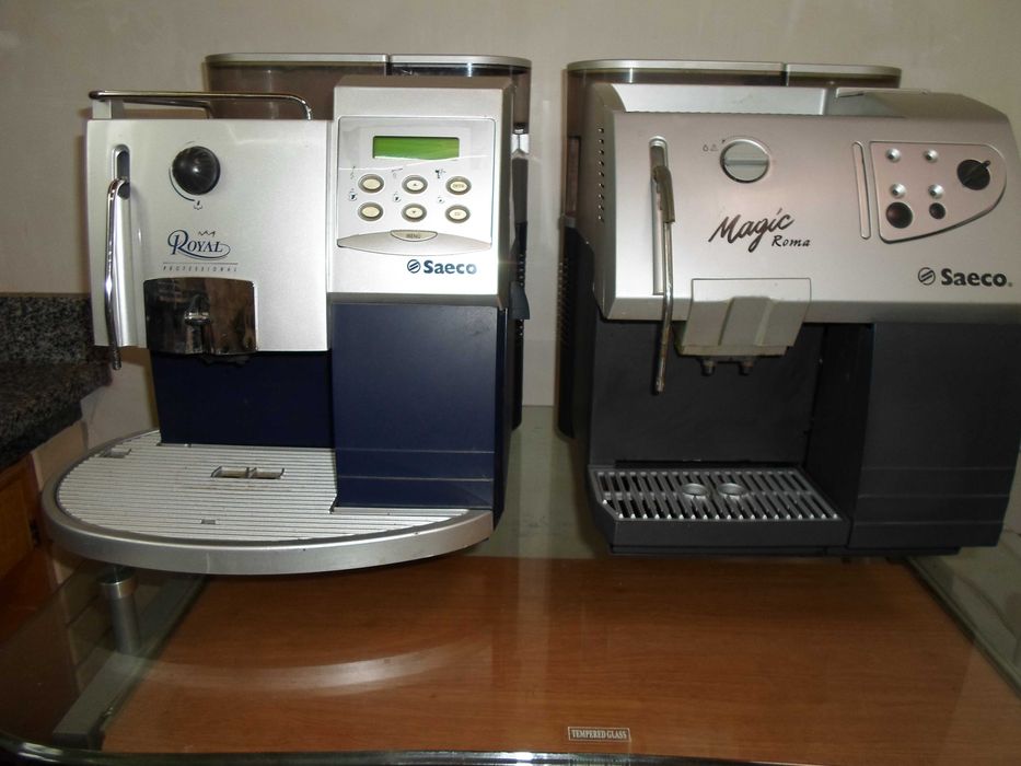 SAECO  (повноавтоматична кавова машина)