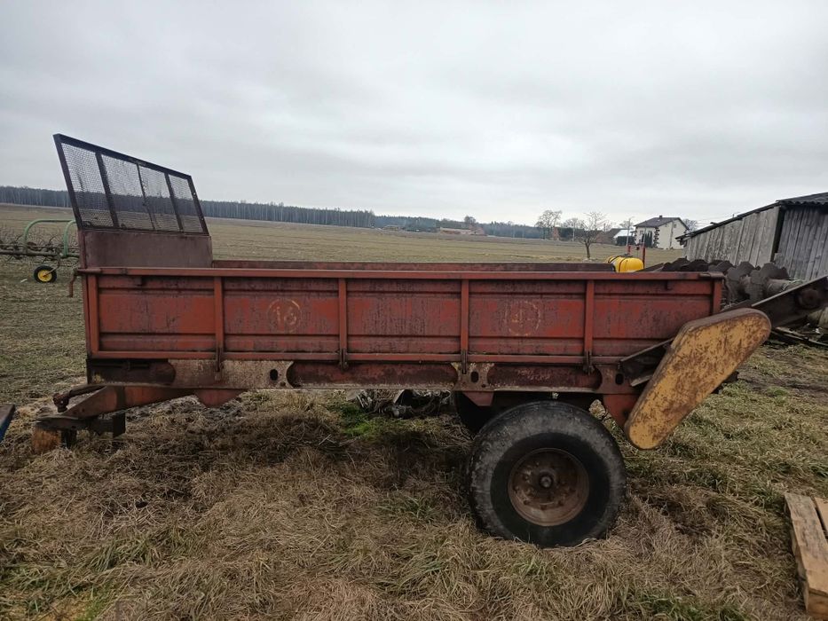 Rozrzutnik obornika 4 tony