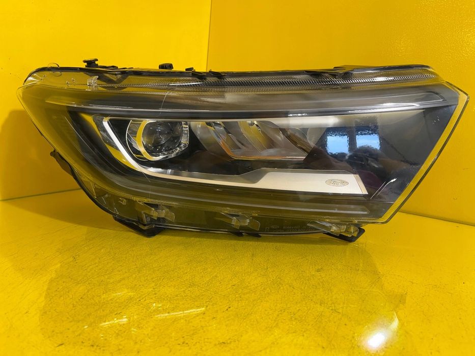 lampa prawa ford tourneo connect iii 21-