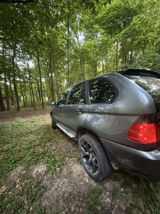 Продам BMW X5 e53 m57