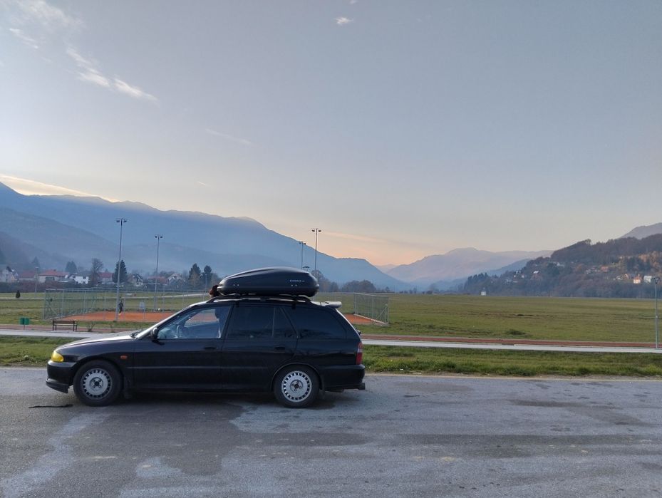 Лансер универсал