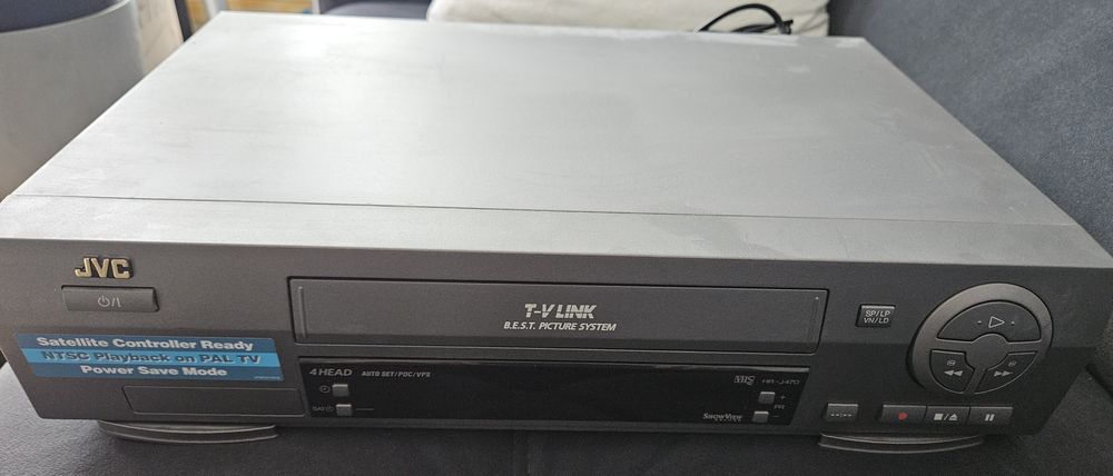 Magnetowid VHS JVC HR-J470EU + PILOT jak nowy! UNIKAT!