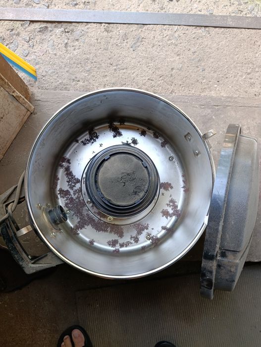Професійний пилосос Electrolux