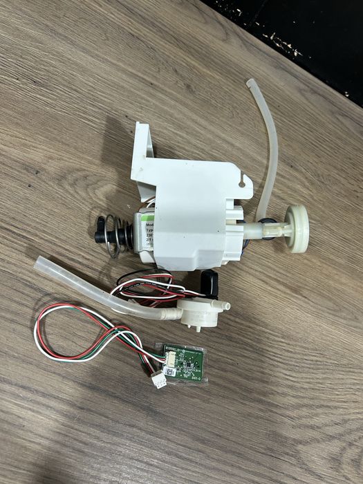 Siemens eq6 pompa przepływomierz