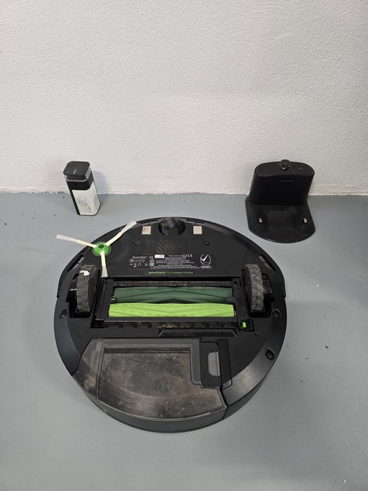 IRobot Romba E5 + base carregamento + Wall virtual