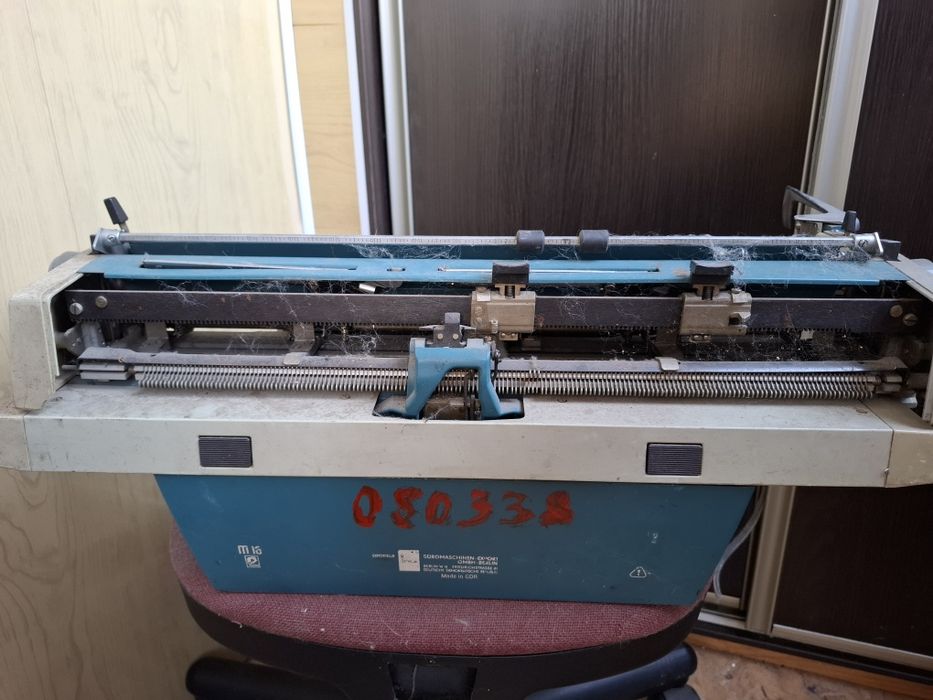 Стара друкарська машинка