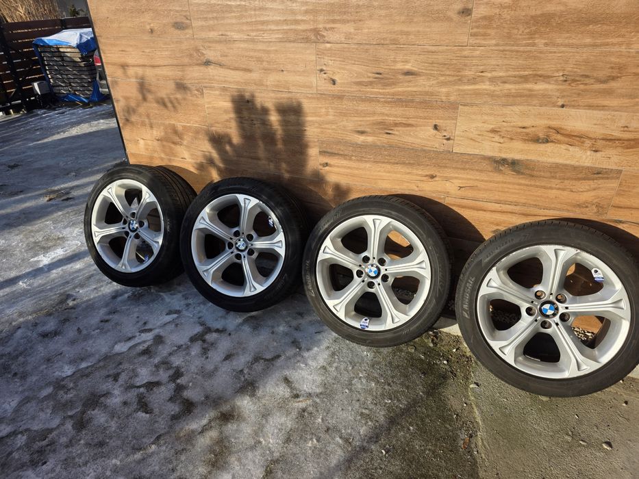 Opony wraz z  felgami BMW X1