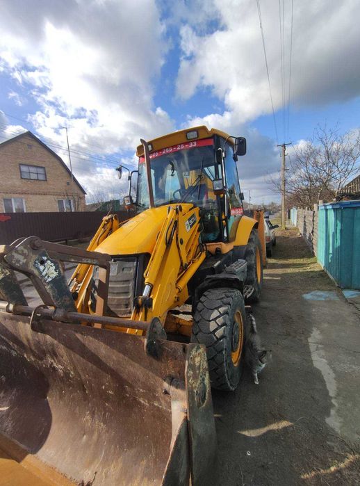 Послуги Екскаватор - навантажувач JCB 3CX