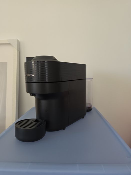 Nespresso Vertuo Pop Preta – Como Nova
​Vendo