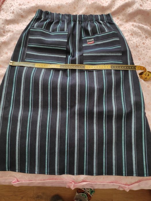 Джинсова спідниця в смужку