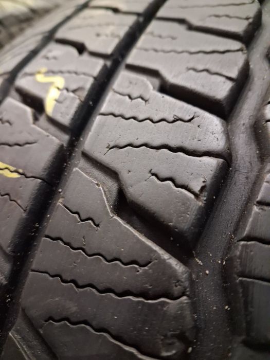 Cena za 2 sztuki wysyłlka 235/65r16c Maxxis całoroczne