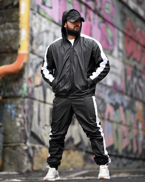 Спортивний костюм чоловічий чорний весна-літо без передоплати