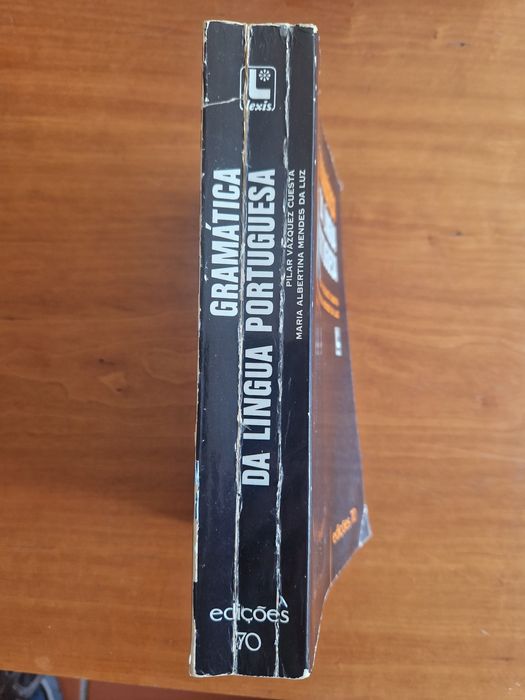 "Gramática da Língua Portuguesa", Pilar Cuesta e M. Albertina Luz