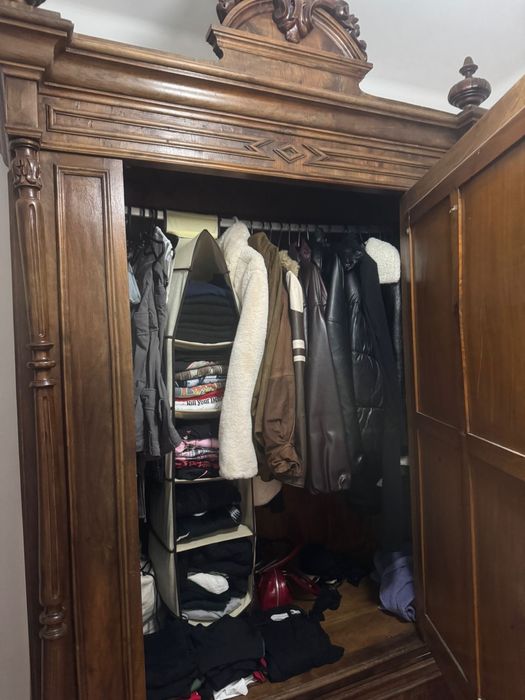 Guarda Roupas Vintage