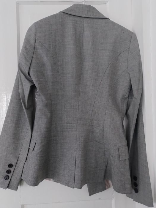 Жіночий новий брендовий піджак з желеткою