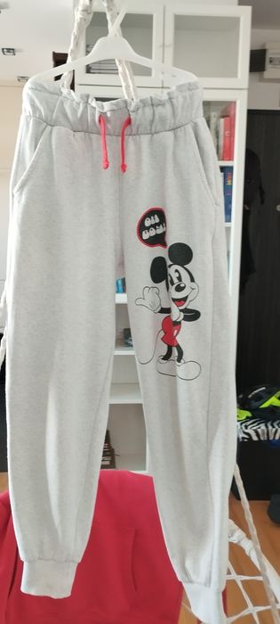 Spodnie dresowe Disney Miki roz,134 Oversize