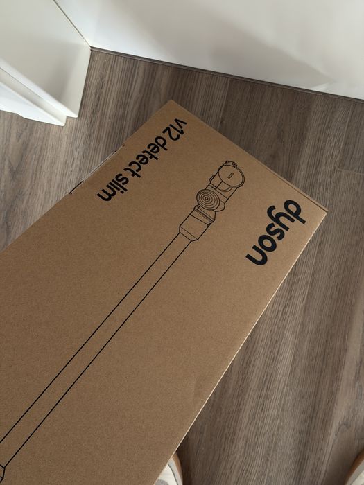 Dyson V12 Detect Slim Absolute