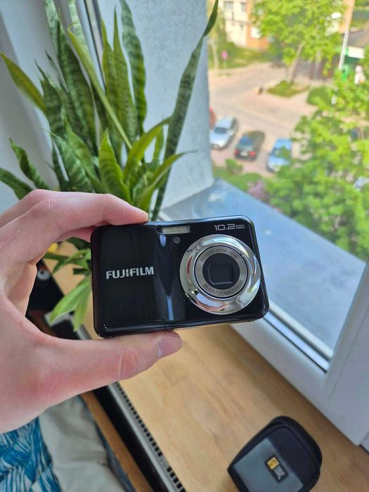 Fujifilm A170 czarny | stan bardzo dobry | etui | sprawny