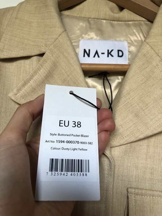 Nowa, jasnożółta marynarka NA-KD
