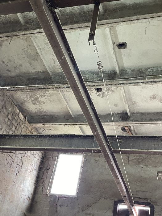 Двутавра розмір 20 см. по 20 грн. за кг.