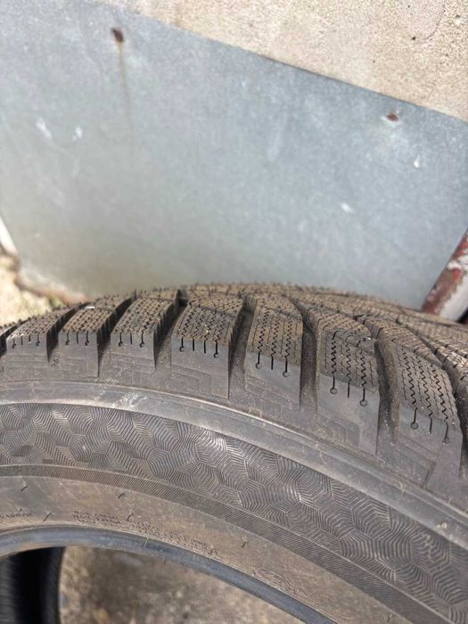 Hankook Icept iZ3 235/55/18