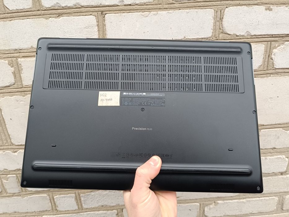 Сенсорний Ігровий ноутбук Dell (i7 8850H/16/256/P1000 4gb)