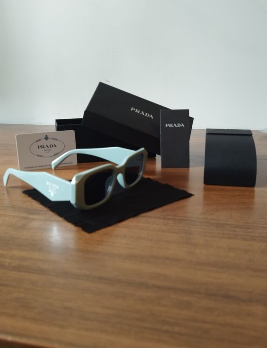 Okulary przeciwsłoneczne Prada