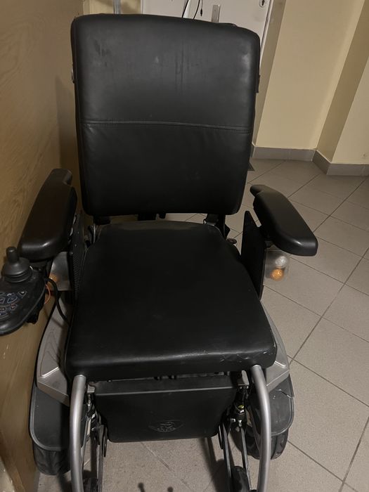Sprzedam wozek elektryczny
