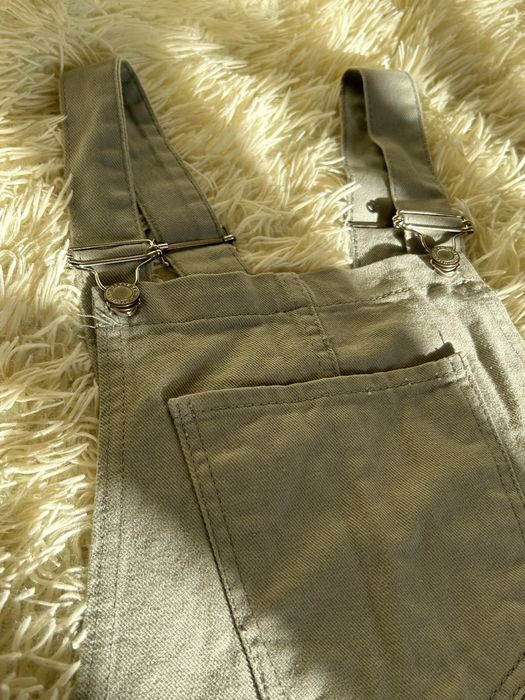 Джинсовий сарафан оливкового кольору з необробленим краєм (S)