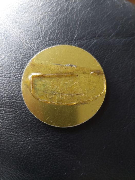 Alfinete de peito antigo alumínio "CNP" (4,3 cm diâmetro) - RARÍSSIMO!