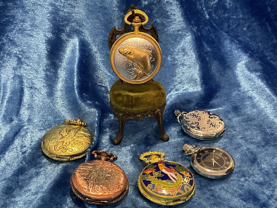 RELOGIOS de bolso quartz a trabalhar ,coleção anúncios abaixo