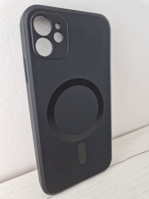 TEL PROTECT MagSilicone Case do Iphone 12 Czarny