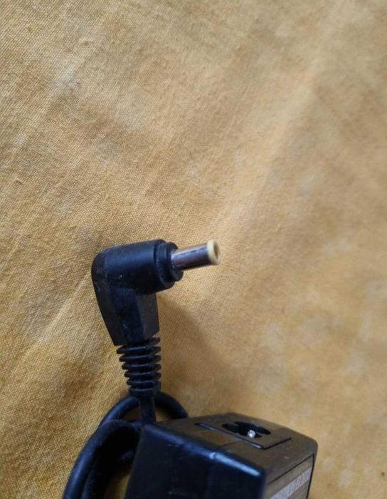 Carregador Sony 12V 3A ver fotos