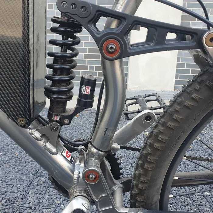 Giant AC 1 ebike rower elektryczny