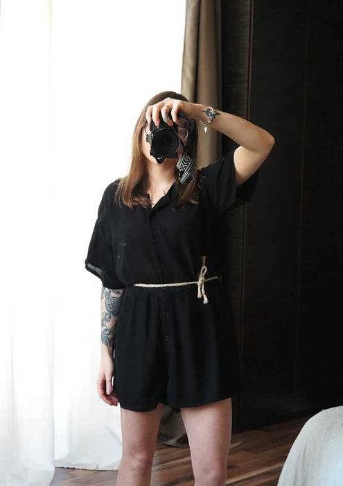 Krótki czarny kombinezon Missguided XS S