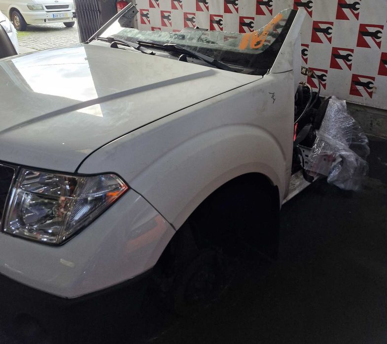 Frente Completa Nissan Navara 2.5 DCi 4X4 2009 #E14