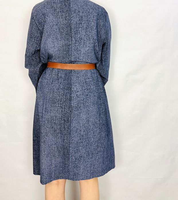 Granatowa sukienka z dekoltem V XXL 44