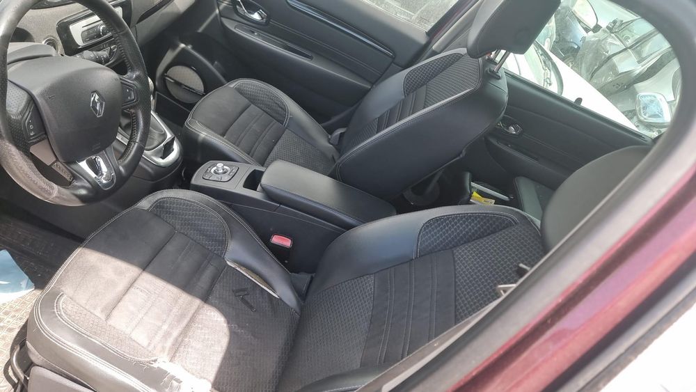 Carro Para Peças Renault Grand Scenic Iii 2009 - 2016