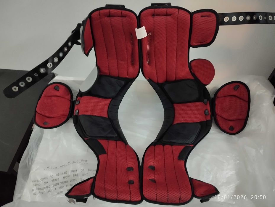 Ombreira leve para futebol americano