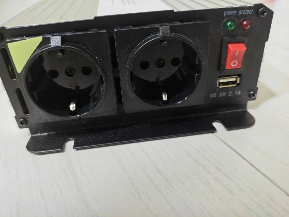 інвертор (Безперебійник живлення) Energenie Pure Power DC-AC 1200 W