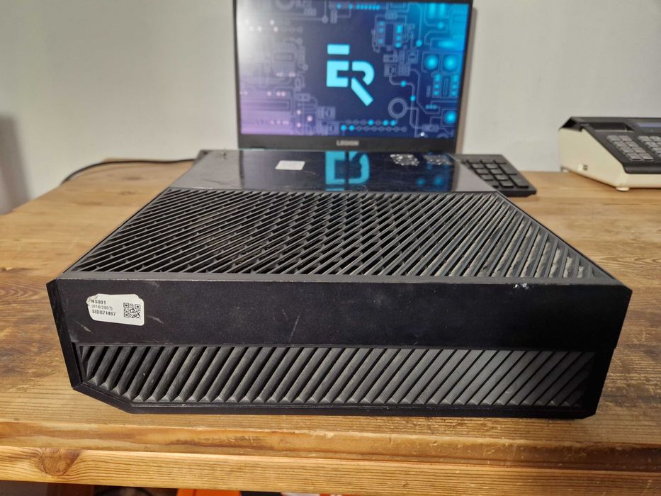 Konsola Xbox One czarny (4501)